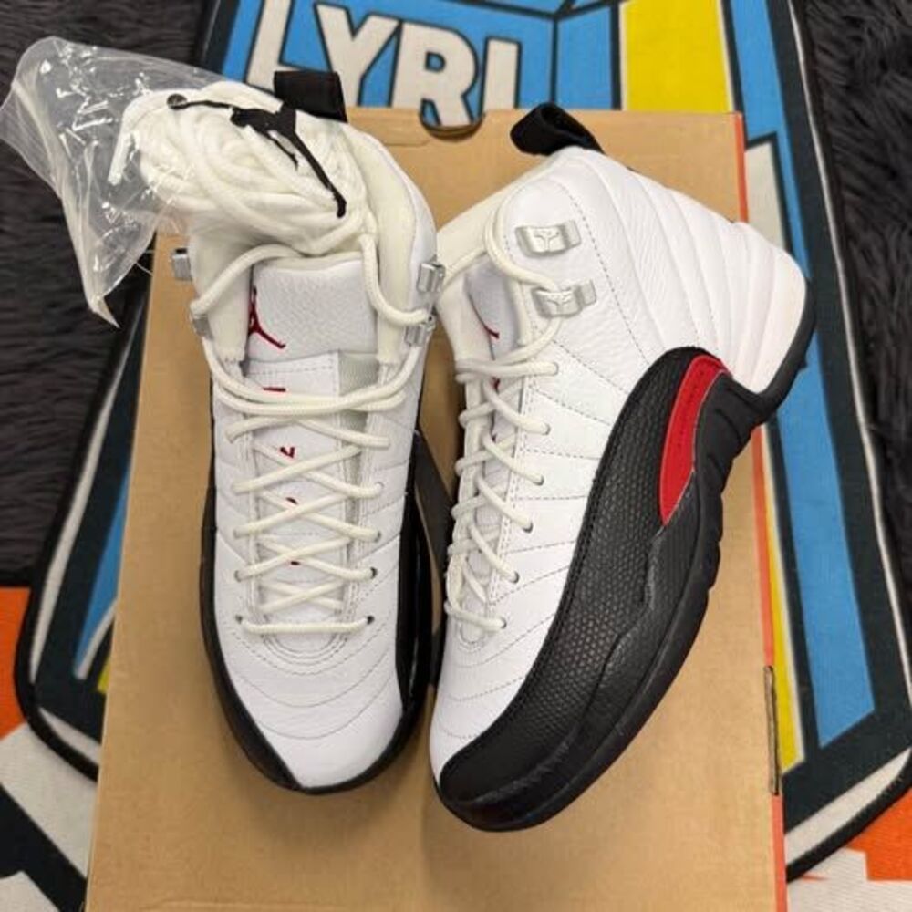 Jordan Air Jordan 12 Retro 'Taxi' Size 3.5Y